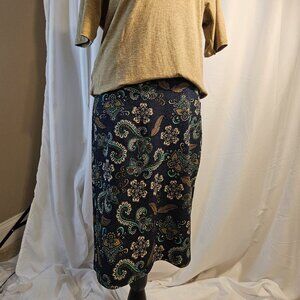 NWT Lularoe - Cassie Pencil Skirt - Paisley Print w Navy Background